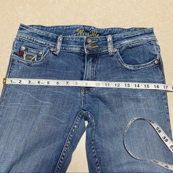 Miss Me Embellished Boot Cut Jeans Size 29 - Picture 11 of 16